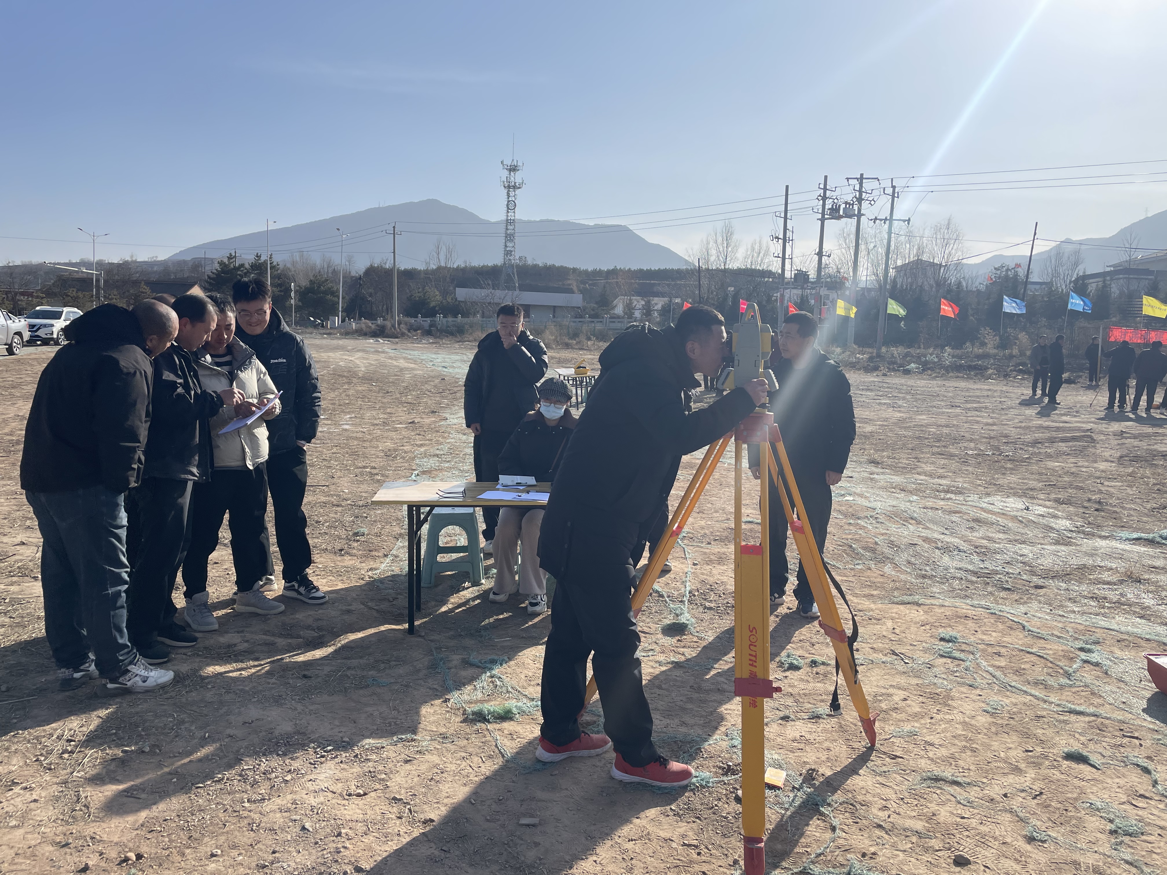 以匠心筑夢 展技能風采——市產(chǎn)投集團水建公司第一屆職工技能大賽圓滿舉行(圖1)